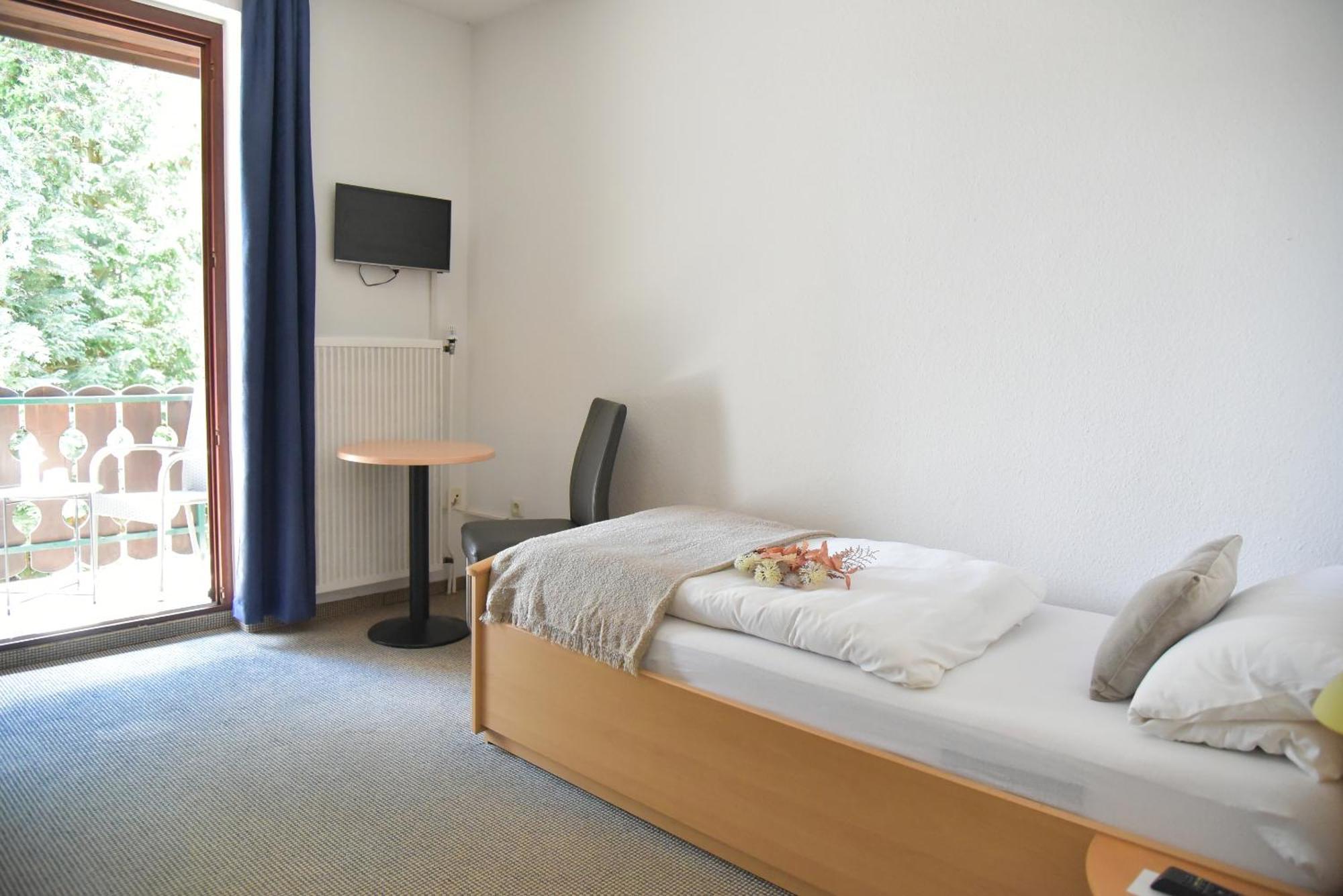 Pension Haus Bambi Mölln Exteriör bild